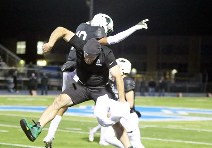 Sheldon Tualatin 6A Oregon football semifinal November 18 2022 Dan Brood 28